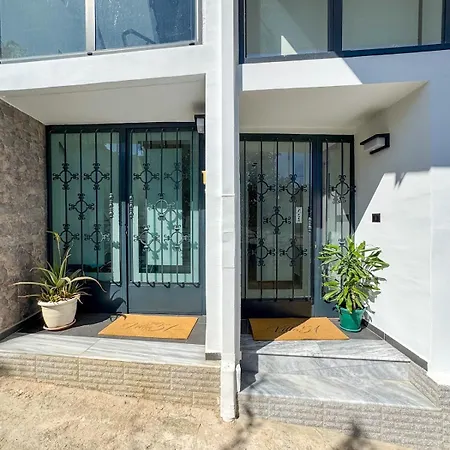 Vila51 Ocean Deluxe * Saranda